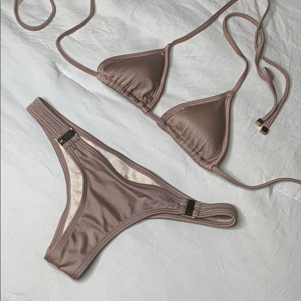 Victoria’s secret nude bikini